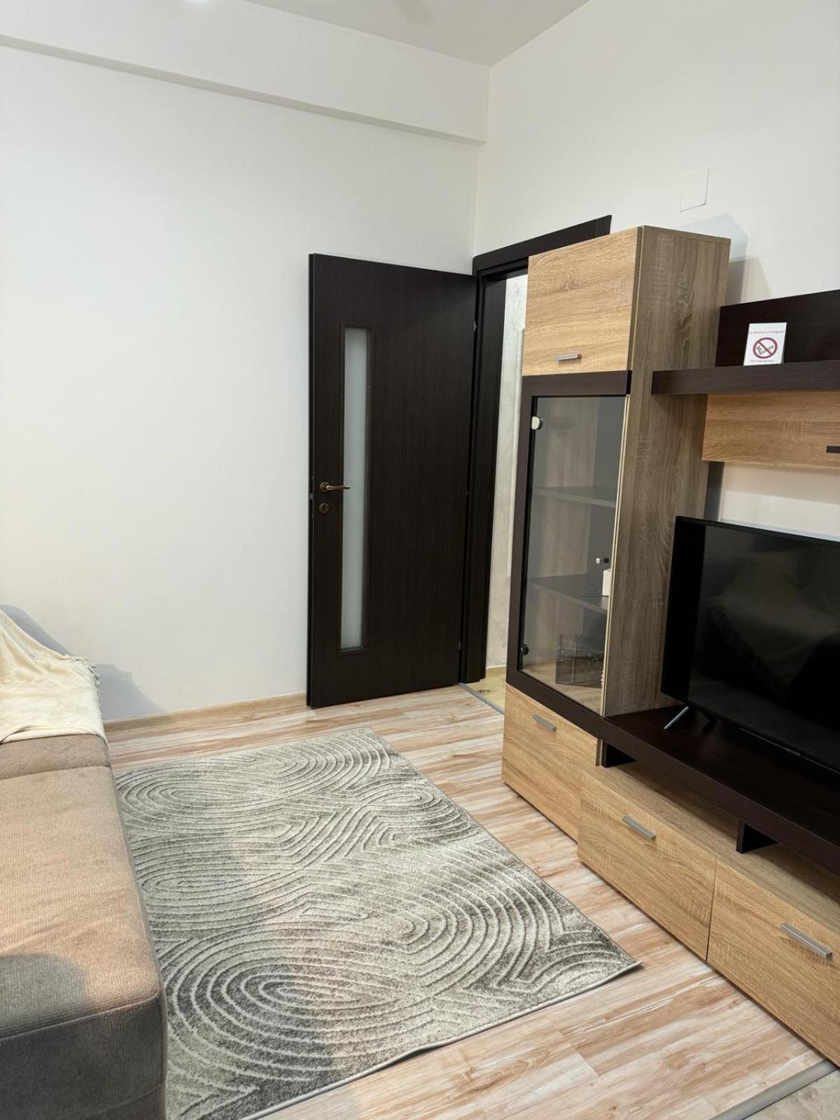 Luxury Young Residence Iasi Eksteriør billede