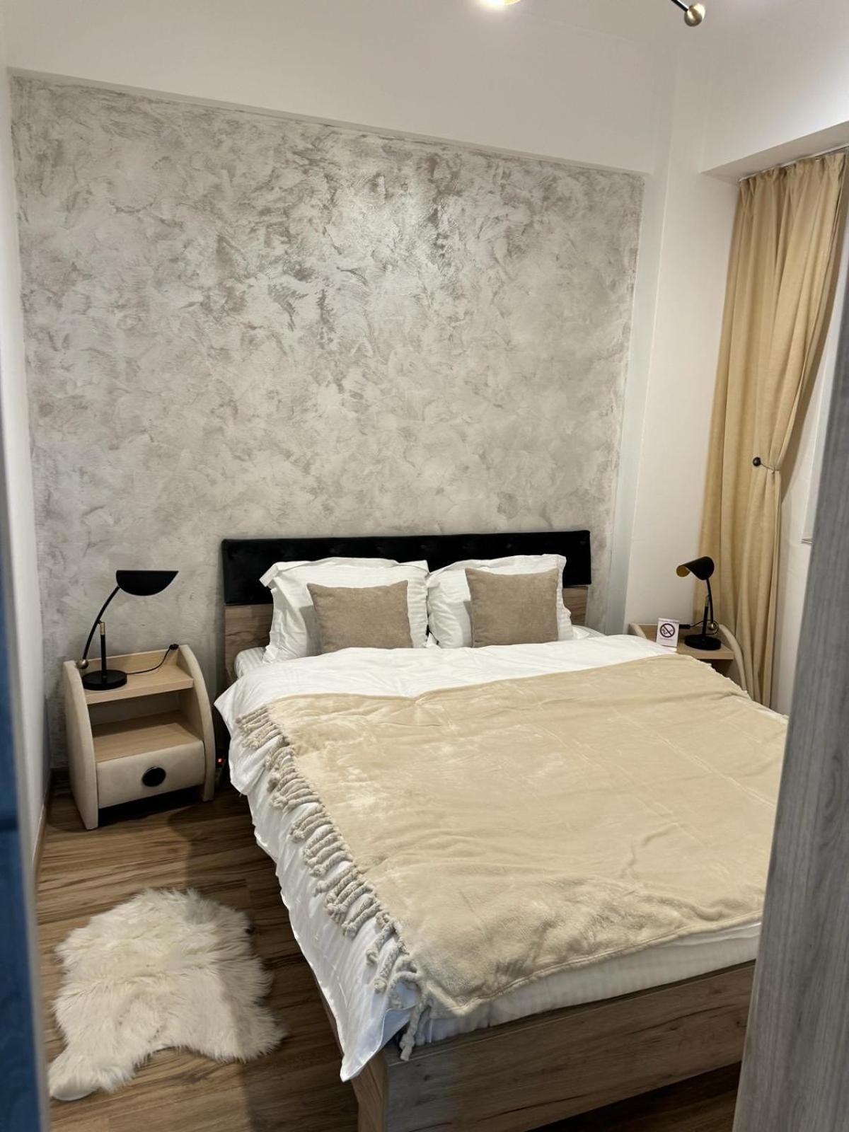 Luxury Young Residence Iasi Eksteriør billede